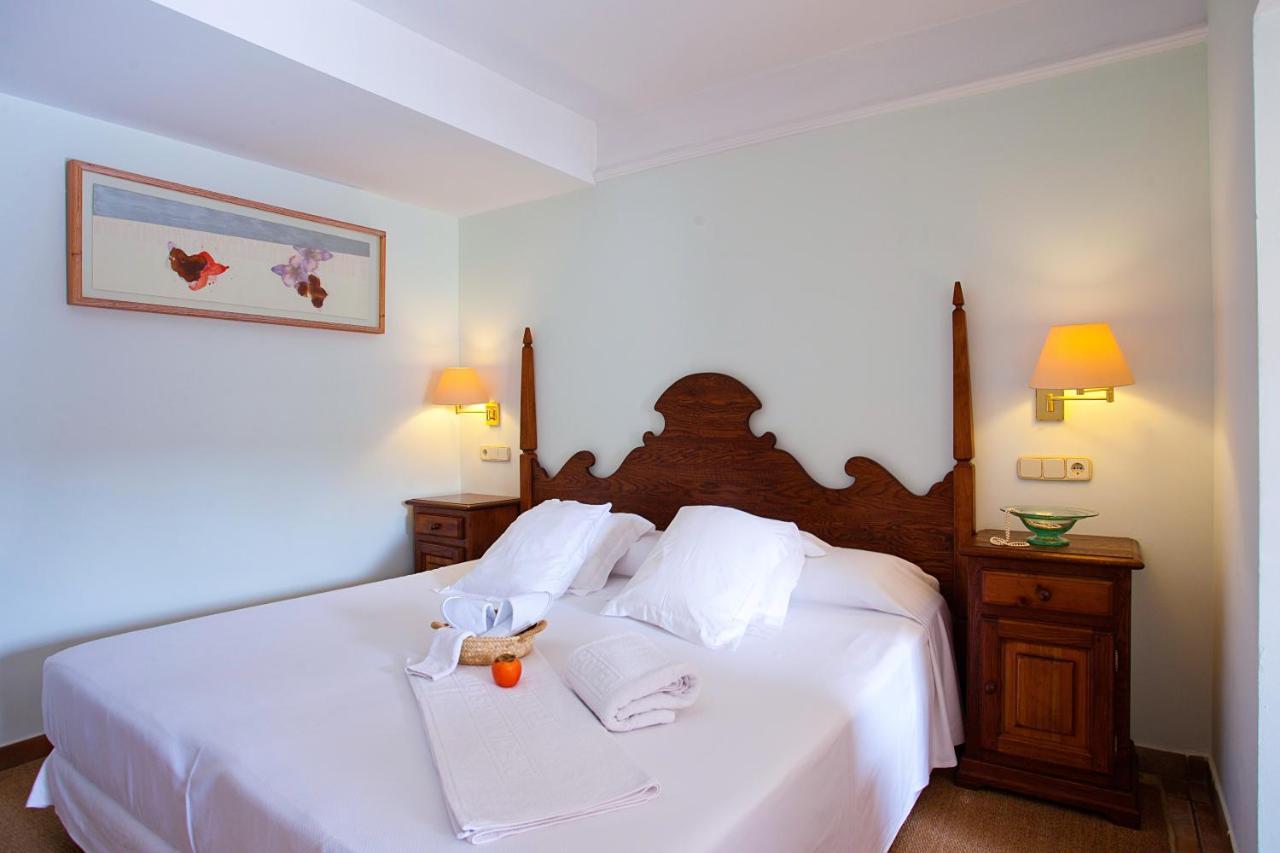 Hotel Cala Sant Vicenc - Adults Only Cala de Sant Vicenc Екстериор снимка