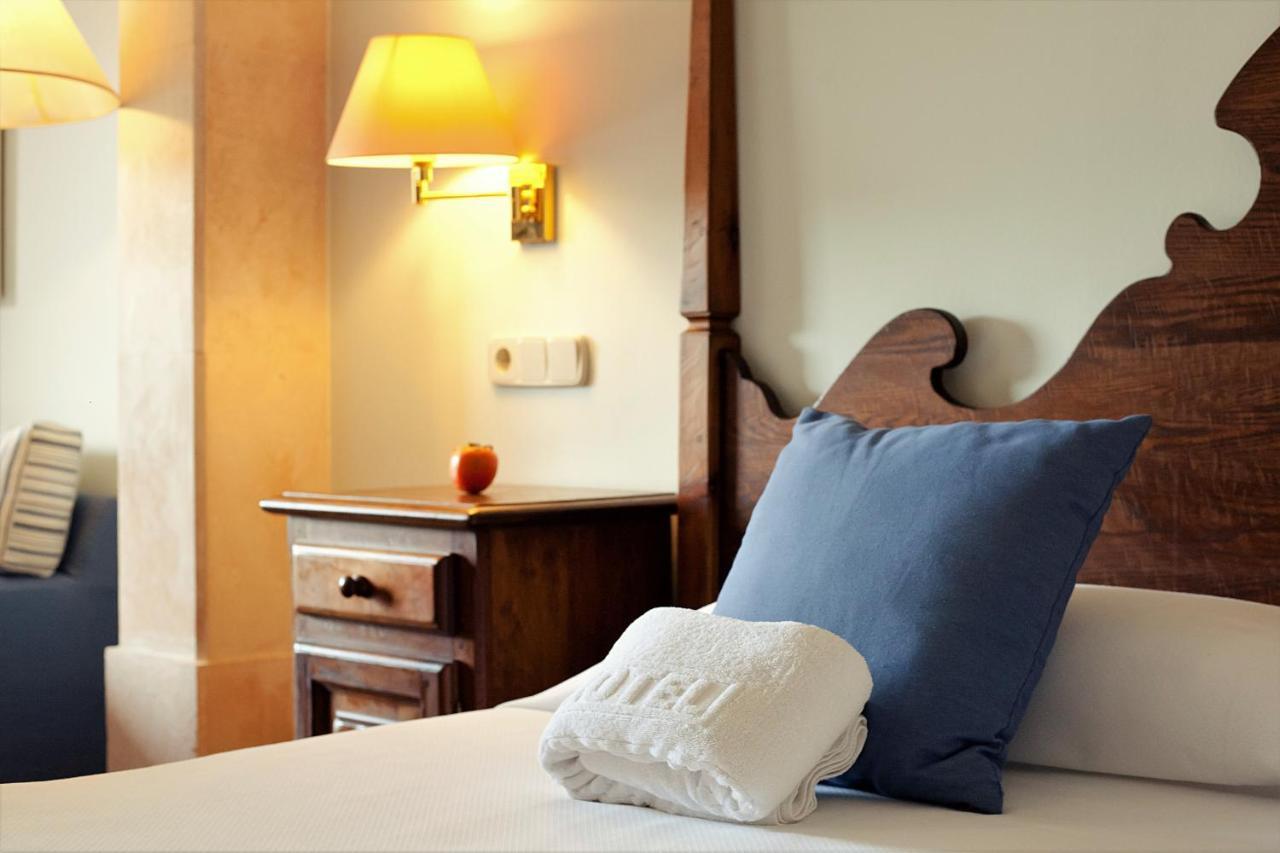 Hotel Cala Sant Vicenc - Adults Only Cala de Sant Vicenc Екстериор снимка