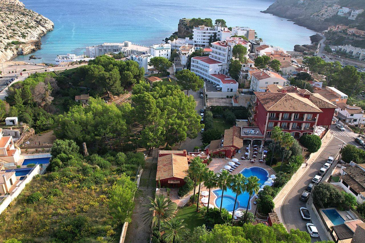 Hotel Cala Sant Vicenc - Adults Only Cala de Sant Vicenc Екстериор снимка
