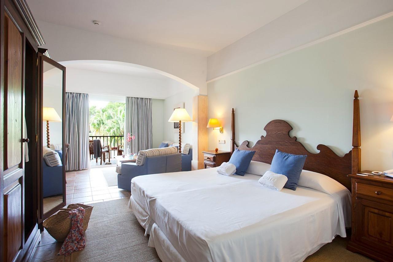 Hotel Cala Sant Vicenc - Adults Only Cala de Sant Vicenc Екстериор снимка
