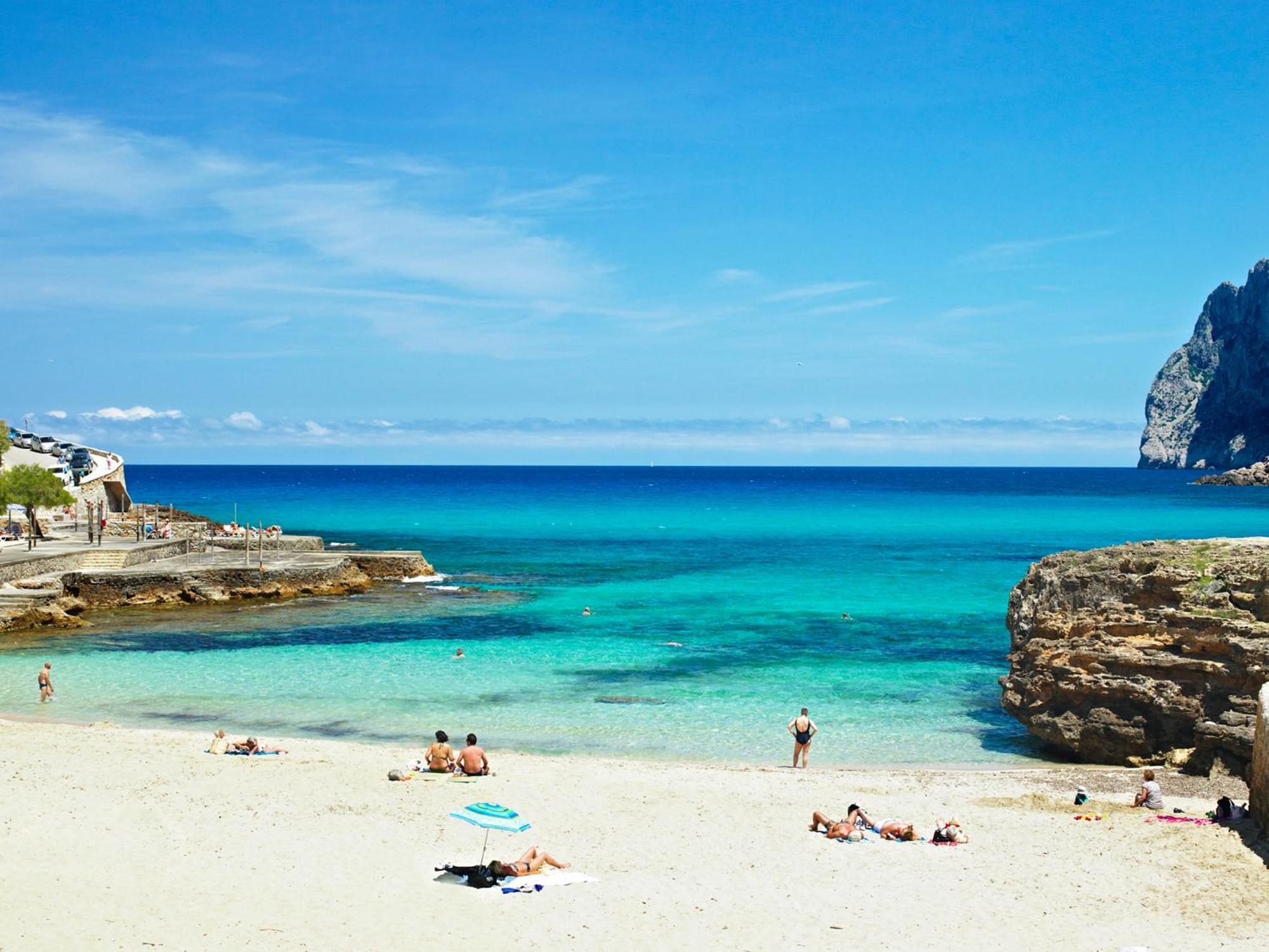 Hotel Cala Sant Vicenc - Adults Only Cala de Sant Vicenc Екстериор снимка