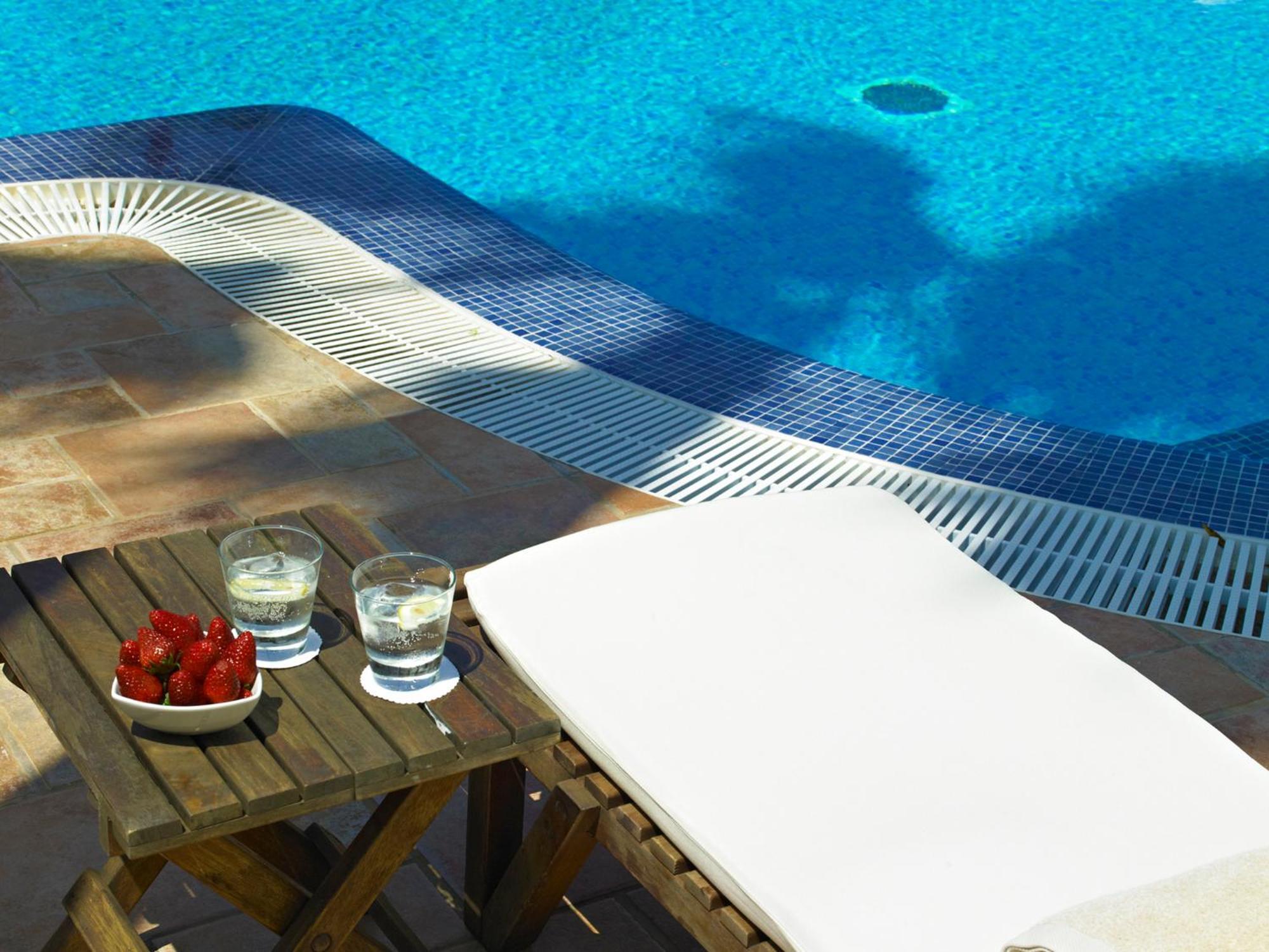 Hotel Cala Sant Vicenc - Adults Only Cala de Sant Vicenc Екстериор снимка