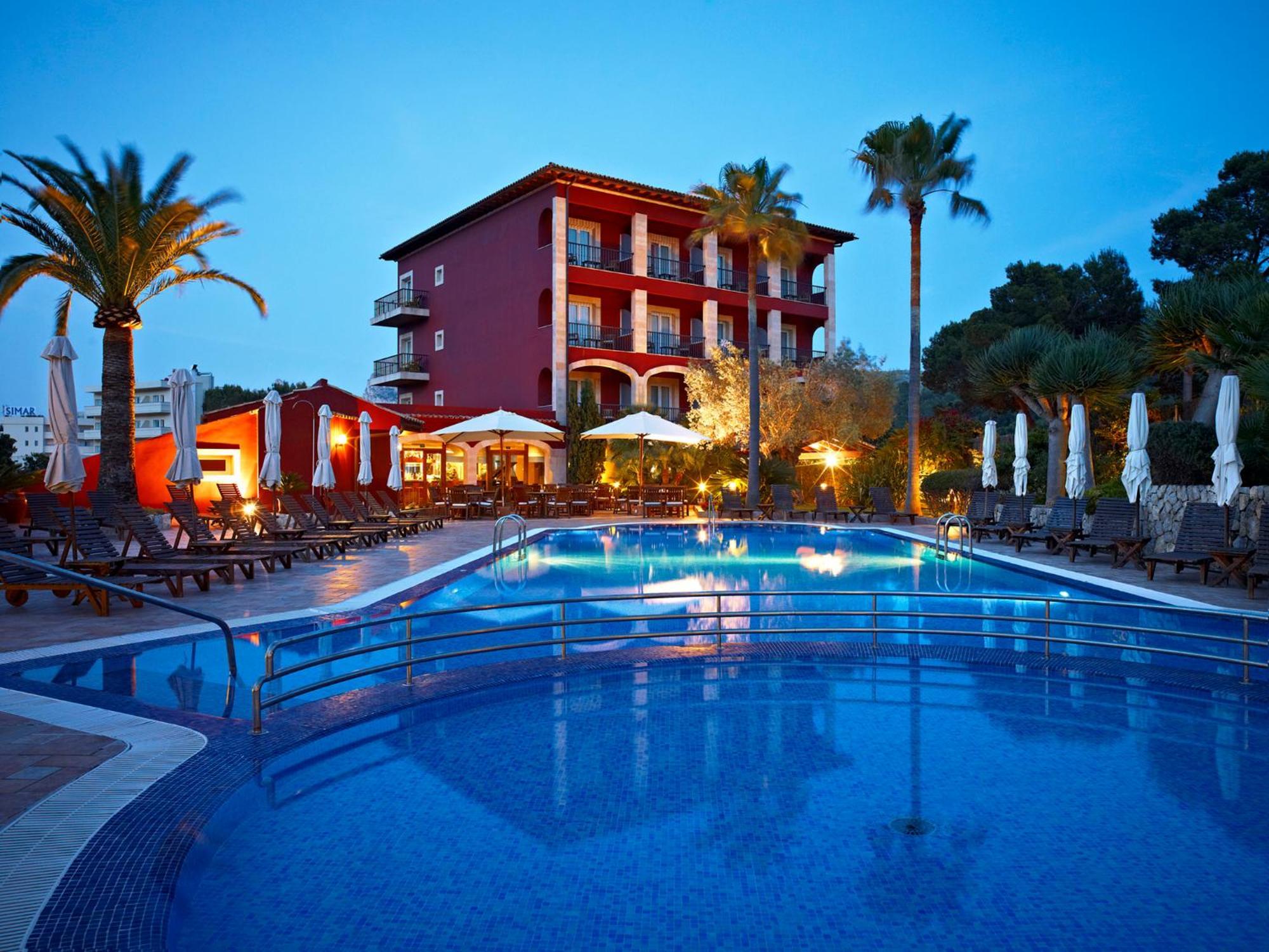 Hotel Cala Sant Vicenc - Adults Only Cala de Sant Vicenc Екстериор снимка