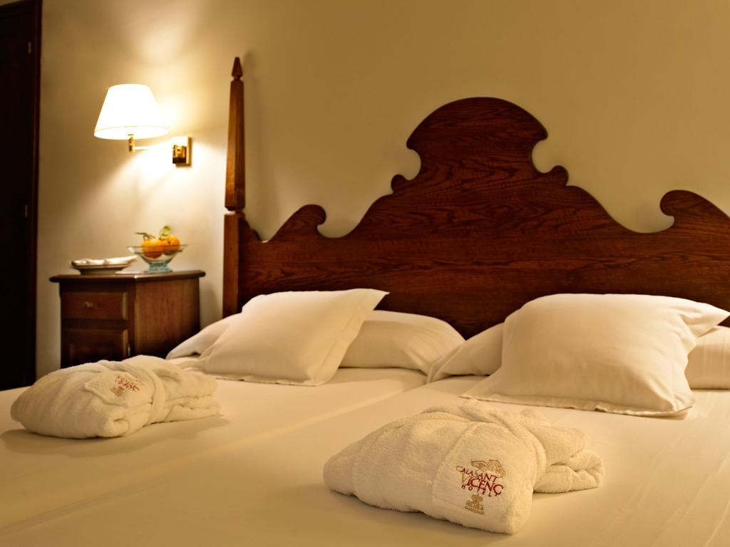 Hotel Cala Sant Vicenc - Adults Only Cala de Sant Vicenc Екстериор снимка