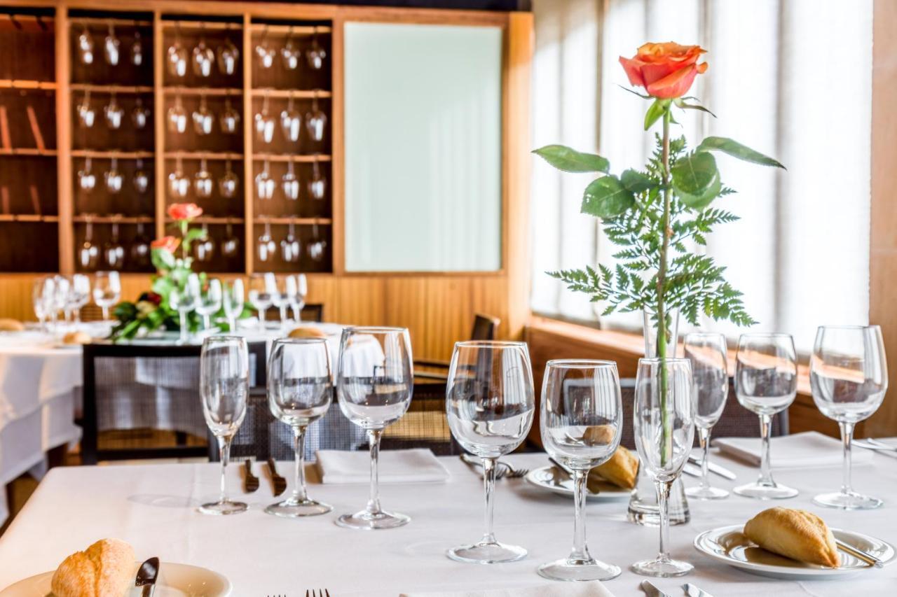 Hotel Cala Sant Vicenc - Adults Only Cala de Sant Vicenc Екстериор снимка